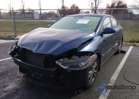 2018 Hyundai Elantra Value Edition z USA, uszkodzony, nr VIN 5NPD84LF5JH350391